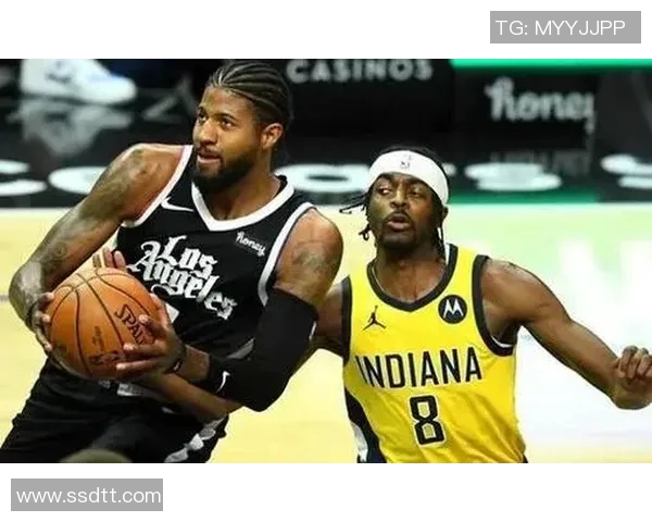 北京足球队包夹战术解析与实战应用探讨