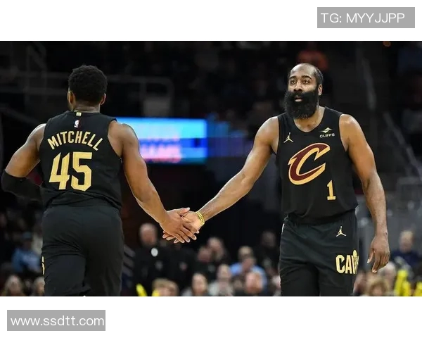 骑士队与步行者队在2017年10月的精彩对决回顾与分析